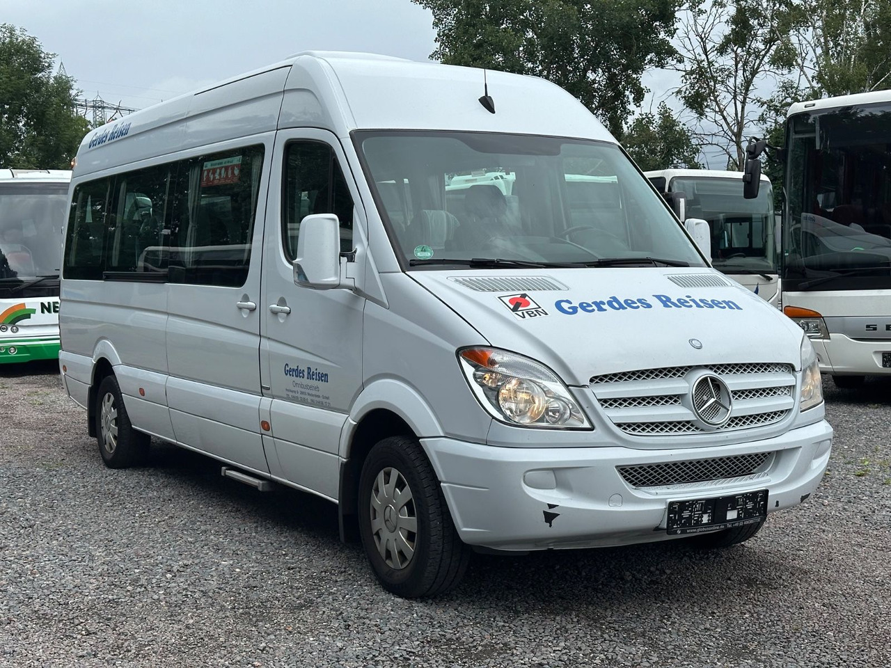 Mercedes-Benz Sprinter 316 CDi (17Sitze*DE*AC*Reise) - Minibus, Personenvervoer: afbeelding 1 Mercedes-Benz Sprinter 316 CDi (17Sitze*DE*AC*Reise) - Minibus, Personenvervoer: afbeelding 1