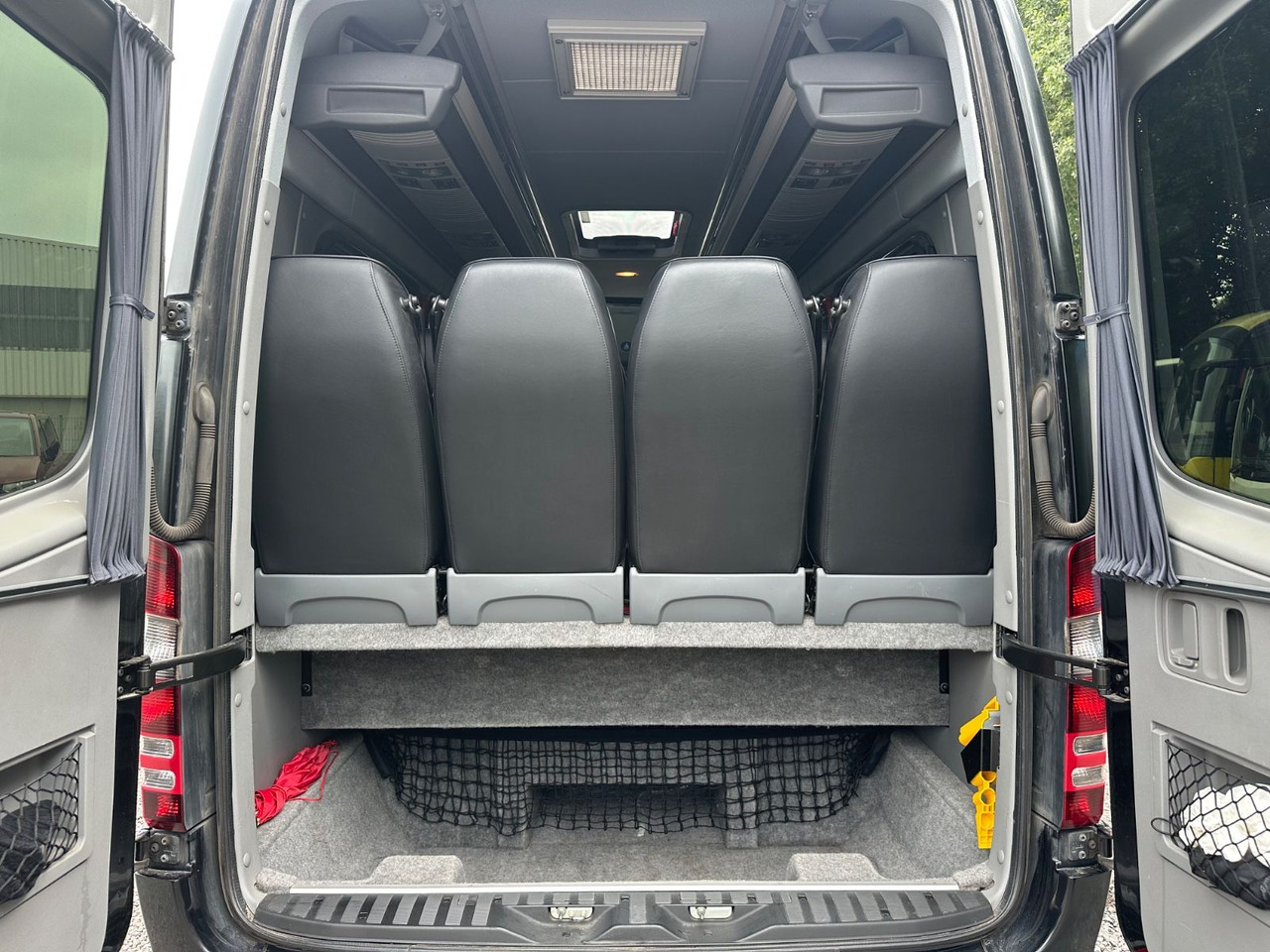 Mercedes-Benz Sprinter 519 CDi (Euro 6*Leder Sitze) - Minibus, Personenvervoer: afbeelding 4 Mercedes-Benz Sprinter 519 CDi (Euro 6*Leder Sitze) - Minibus, Personenvervoer: afbeelding 4