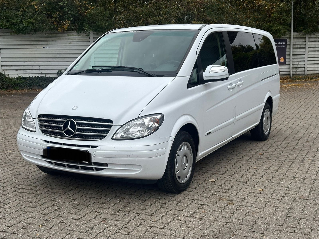 Mercedes-Benz Viano 2.2 CDI AMBIENTE extralang (Autom*133 tKm) - Personenvervoer: afbeelding 5 Mercedes-Benz Viano 2.2 CDI AMBIENTE extralang (Autom*133 tKm) - Personenvervoer: afbeelding 5
