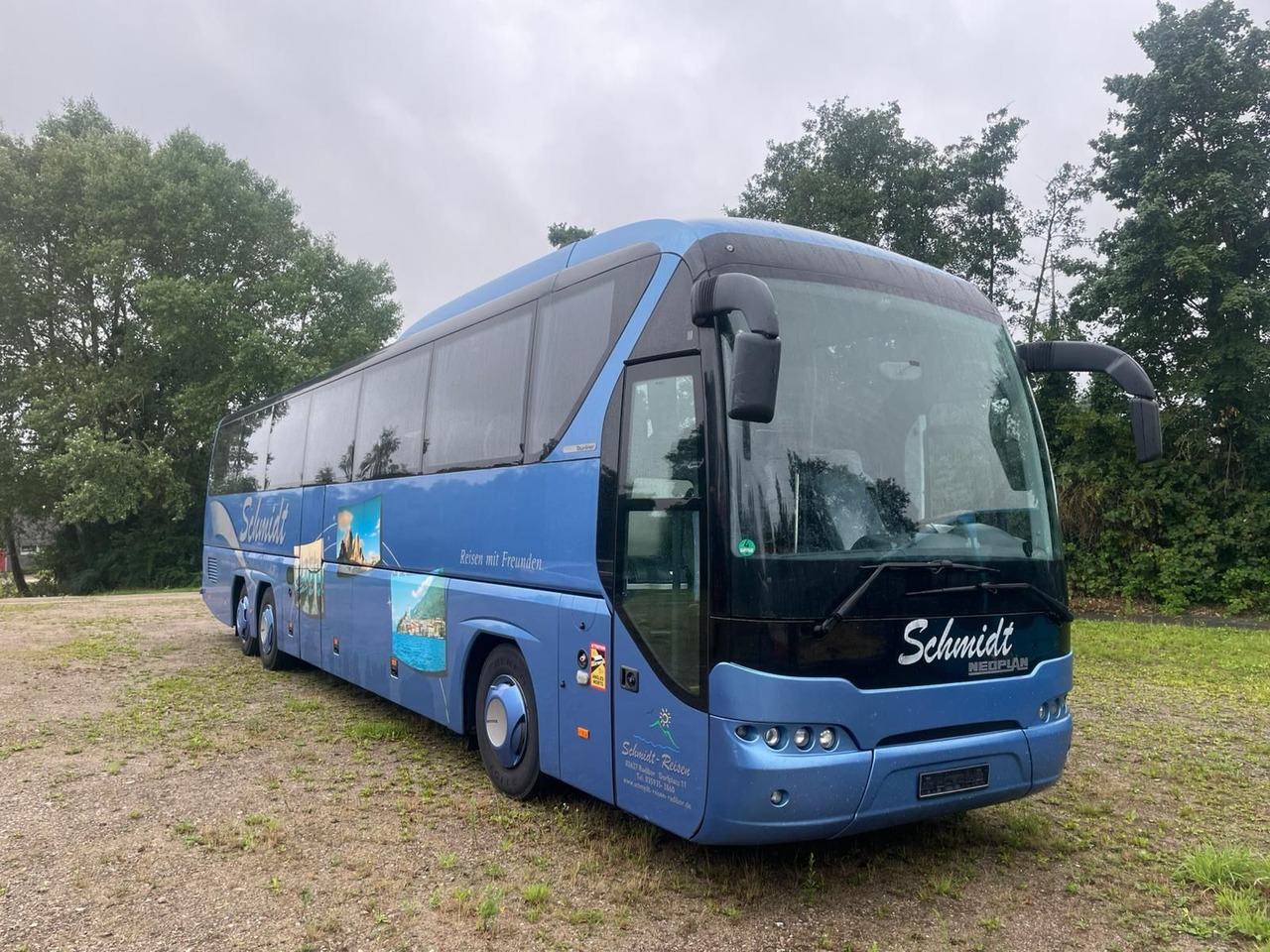 Neoplan Tourliner L P22 (59 Sitze*Schalt*TOP*DE) - Touringcar: afbeelding 1 Neoplan Tourliner L P22 (59 Sitze*Schalt*TOP*DE) - Touringcar: afbeelding 1