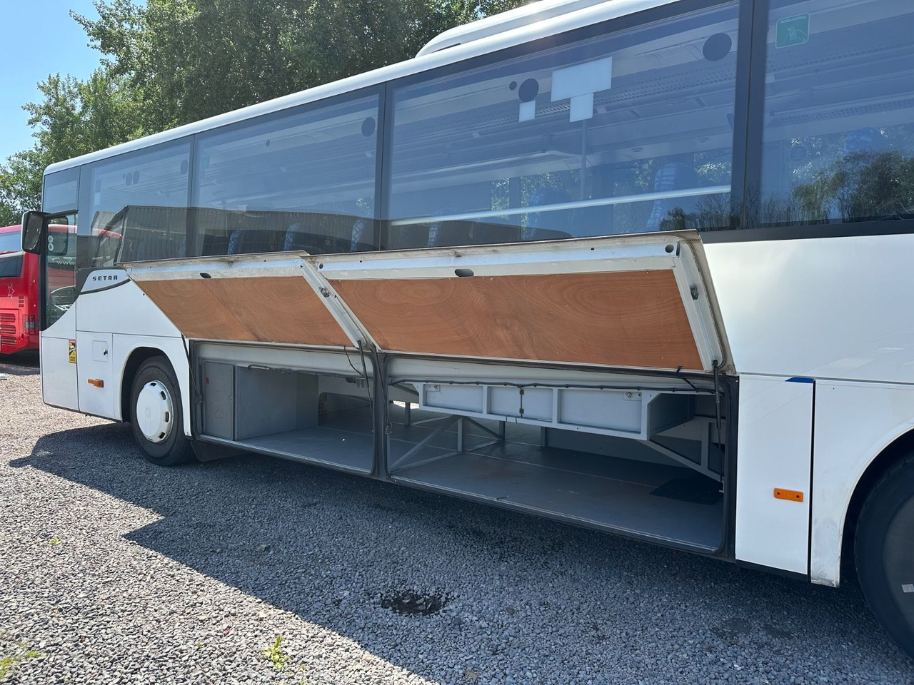 Setra S 415 UL (EEV*55 Sitze*TOP) - Streekbus: afbeelding 4 Setra S 415 UL (EEV*55 Sitze*TOP) - Streekbus: afbeelding 4