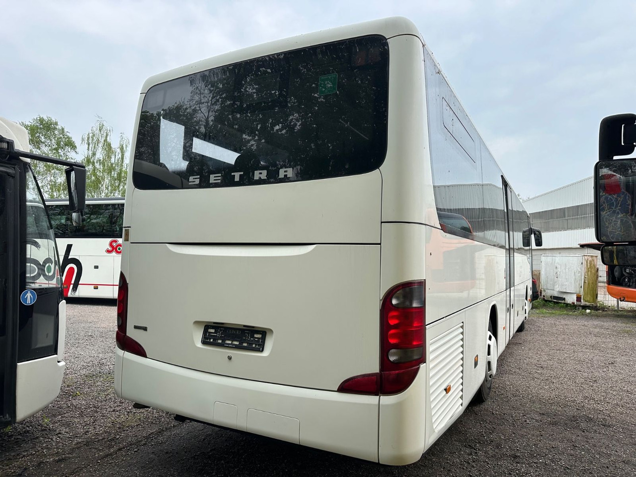 Setra S 415 UL (Euro 5*DE) - Touringcar: afbeelding 2 Setra S 415 UL (Euro 5*DE) - Touringcar: afbeelding 2