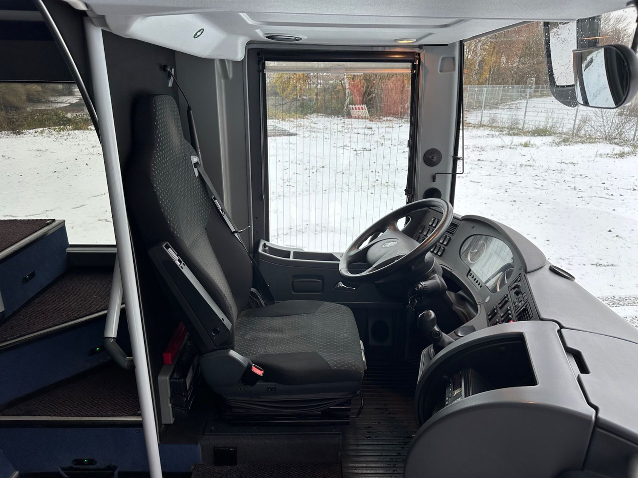 Setra S 431 DT (80 Sitze*TOP*wenig Km) - Dubbeldeksbus: afbeelding 5 Setra S 431 DT (80 Sitze*TOP*wenig Km) - Dubbeldeksbus: afbeelding 5