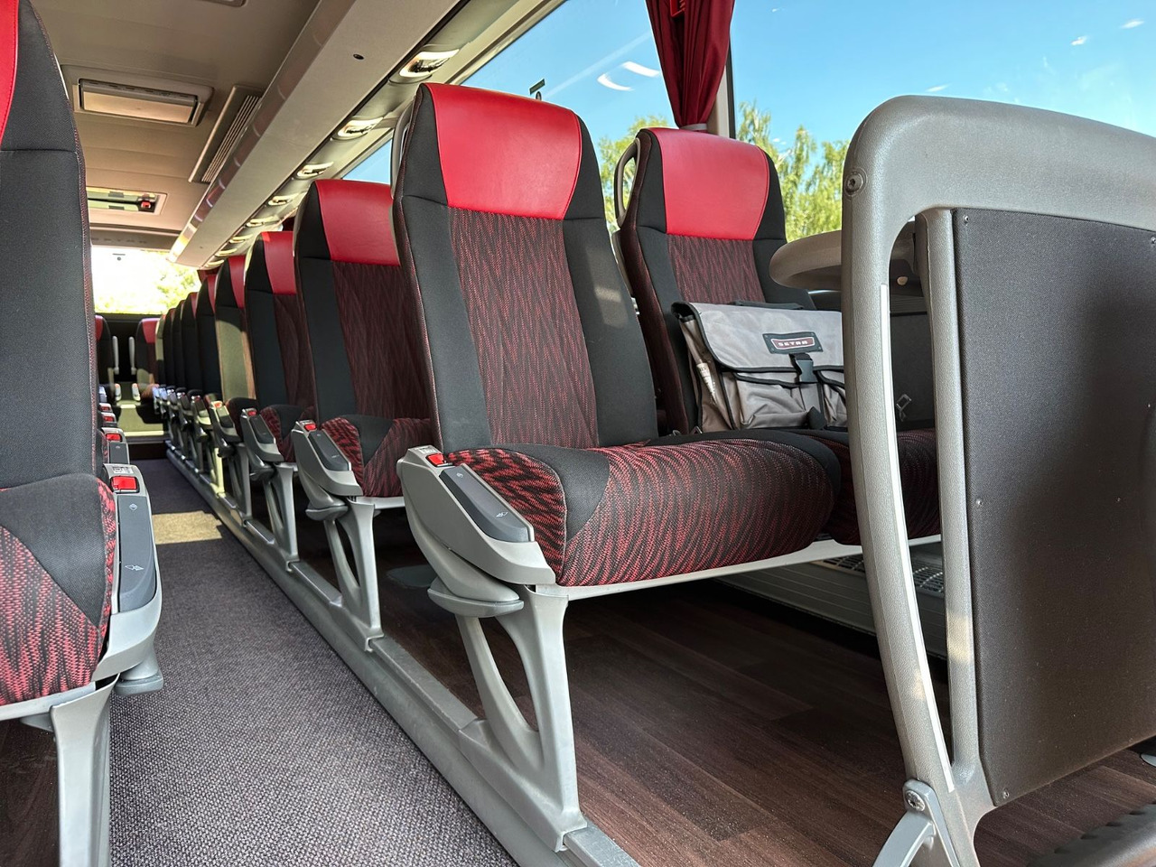 Touringcar Setra S 511 HD (Küche*WC*DE-Bus*38 Sitze): afbeelding 6
