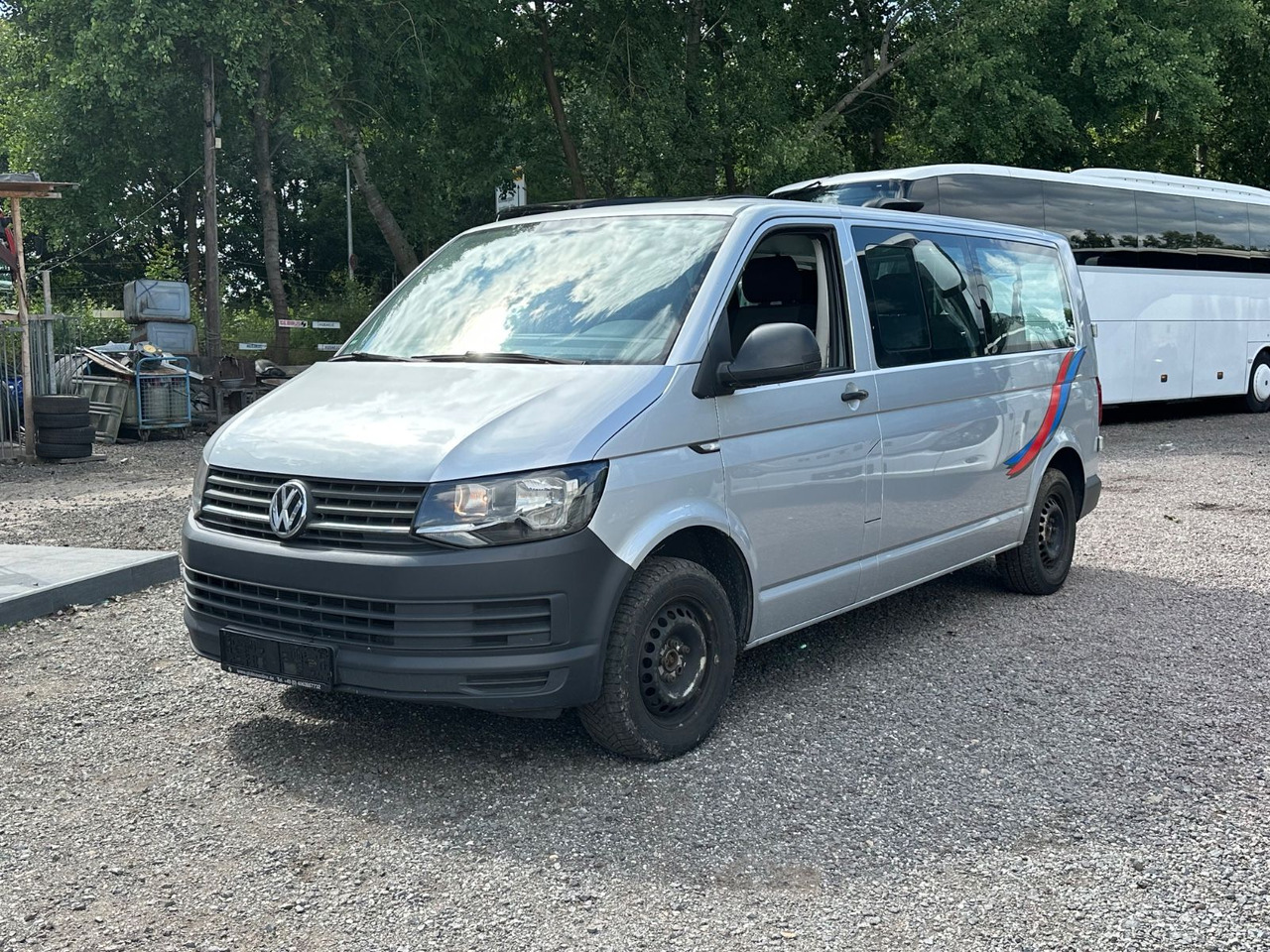 Volkswagen T6 Kombi - Personenvervoer: afbeelding 1 Volkswagen T6 Kombi - Personenvervoer: afbeelding 1