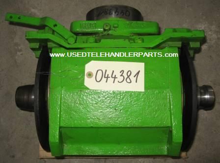 MERLO DIFFERENTIAL GEAR REAR AXLE FOR MULTIFARMER === DIFFERENTIAL HINT. ACHSE FUR MULTIFARMER Nr. 044381 /065359/ - Differentieel voor Verreiker: afbeelding 1 MERLO DIFFERENTIAL GEAR REAR AXLE FOR MULTIFARMER === DIFFERENTIAL HINT. ACHSE FUR MULTIFARMER Nr. 044381 /065359/ - Differentieel voor Verreiker: afbeelding 1